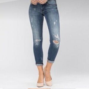 Judy Blue Relaxed Fit Distressed Jeans
